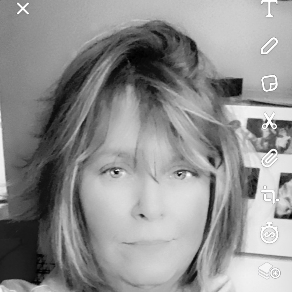 Meet your Posher, April